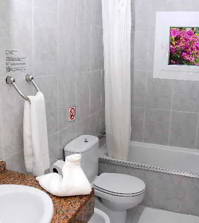 Hotel Tajaraste *