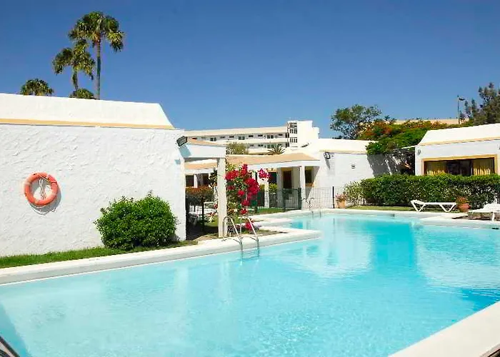 Tajaraste * 普拉亚戴尔雷安格莱斯